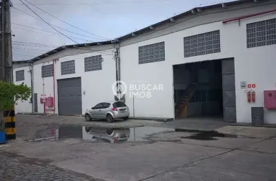Barracão / Galpão / Depósito para alugar na Avenida Queira Deus, Portão, Lauro de Freitas por R$ 10.000