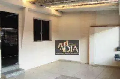 Casa com 3 dormitórios para alugar por r$ 2.100,01/mês - vila assis brasil - mauá/sp