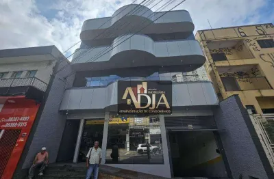 Prédio para alugar na Avenida Dom José Gaspar, Matriz, Mauá