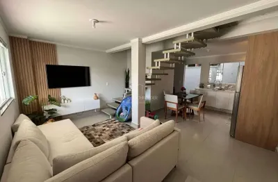 Casa com 2 quartos à venda no Rio Pequeno, Camboriú 