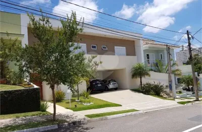 Casa  à venda com 3 quartos, sendo 3 suítes,  no condomínio residencial parque esplanada, votorantim - sp