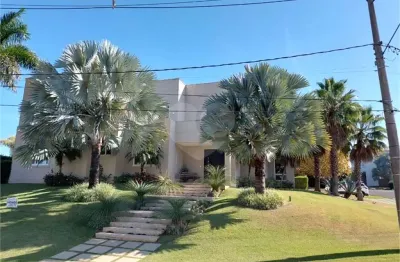 Casa  à venda com 4 quartos, sendo 4 suítes,  no condomínio lago azul residencial e golfe, araçoiaba da serra - sp