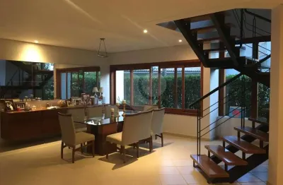 Casa  à venda com 3 quartos, sendo 3 suítes,  no condomínio lago azul residencial e golfe, araçoiaba da serra - sp