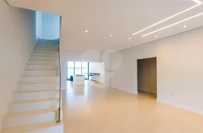 Casa  à venda com 3 quartos, sendo 3 suítes,  no condomínio alphaville nova esplanada 1, votorantim - sp
