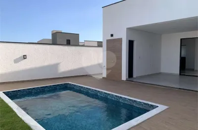 Casa  à venda com 3 quartos, sendo 3 suítes,  no condomínio alphaville nova esplanada 3, votorantim - sp