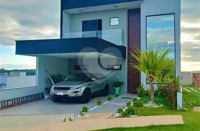 Casa  à venda com 4 quartos, sendo 2 suítes,  no condomínio horto florestal villagio, sorocaba - sp