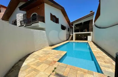 Casa  à venda com 6 quartos, sendo 1 suíte,  no condomínio granja olga i, sorocaba - sp