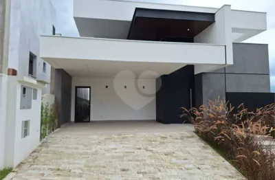 Casa  à venda com 3 quartos, sendo 3 suítes,  no condomínio cyrela landscape esplanada, votorantim - sp