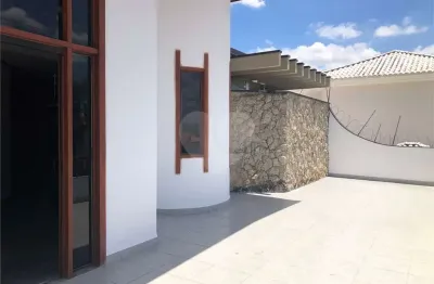 Sobrado à venda com 3 quartos, sendo 1 suíte,  em vila trujillo, sorocaba - sp