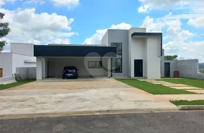 Loteamento à venda com 3 quartos, sendo 3 suítes,  no condomínio village ipanema 2, araçoiaba da serra - sp