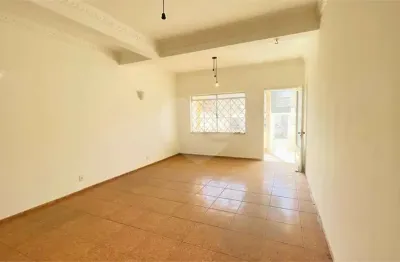 Casa à venda com 3 quartos, sendo 1 suíte,  no centro, sorocaba - sp