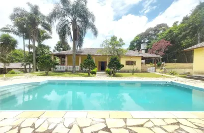 Casa em condomínio à venda com 4 quartos, sendo 1 suíte,  no centro, ibiúna - sp