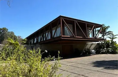 Casa  à venda ou para alugar com 5 quartos, sendo 5 suítes,  no condomínio fazenda boa vista, porto feliz - sp