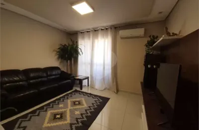 Apartamento à venda com 3 quartos, sendo 1 suíte,  no condomínio Plaza Madrid, Sorocaba - SP
