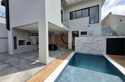 Casa  à venda com 3 quartos, sendo 3 suítes,  no condomínio cyrela landscape esplanada, votorantim - sp