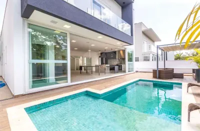 Casa  à venda com 4 quartos, sendo 4 suítes,  no condomínio alphaville nova esplanada 1, votorantim - sp