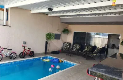 Casa  à venda com 3 quartos, sendo 1 suíte,  no condomínio horto florestal iii, sorocaba - sp