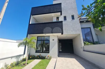 Casa  à venda com 3 quartos, sendo 1 suíte,  no condomínio horto florestal villagio, sorocaba - sp