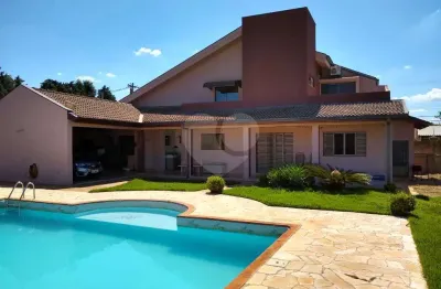 Sobrado à venda com 4 quartos, sendo 1 suíte,  em vila asem, itapetininga - sp