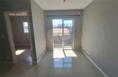 Apartamento à venda com 2 quartos, sendo 1 suíte,  no condomínio alpha club, votorantim - sp