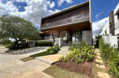 Casa  à venda com 3 quartos, sendo 3 suítes,  no condomínio alphaville nova esplanada 3, votorantim - sp
