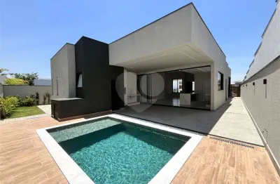 Casa  à venda com 3 quartos, sendo 3 suítes,  no condomínio alphaville nova esplanada 4, votorantim - sp
