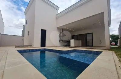 Casa  à venda com 3 quartos, sendo 3 suítes,  no condomínio alphaville nova esplanada 1, votorantim - sp