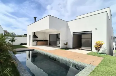 Casa  à venda com 3 quartos, sendo 3 suítes,  no condomínio alphaville nova esplanada 3, votorantim - sp