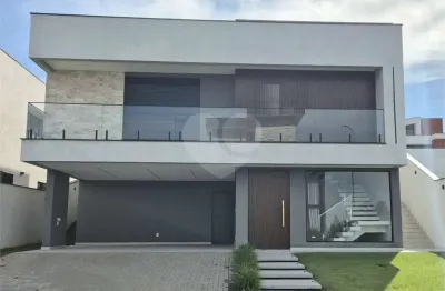 Casa  à venda com 3 quartos, sendo 3 suítes,  no condomínio alphaville nova esplanada 3, votorantim - sp