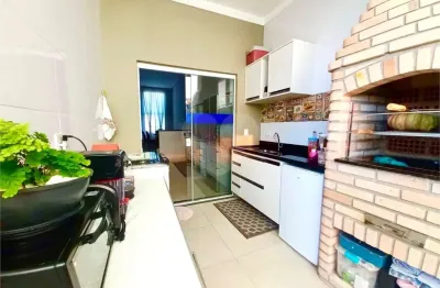 Casa  à venda com 3 quartos, sendo 1 suíte,  no condomínio golden park residence ii, sorocaba - sp