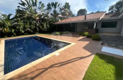 Casa  à venda ou para alugar com 4 quartos, sendo 2 suítes,  no condomínio lago azul, araçoiaba da serra - sp