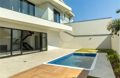 Casa  à venda com 3 quartos, sendo 3 suítes,  no condomínio alphaville nova esplanada 1, votorantim - sp