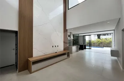 Casa  à venda com 4 quartos, sendo 4 suítes,  no condomínio alphaville nova esplanada 4, votorantim - sp