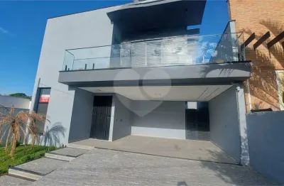 Casa  à venda com 3 quartos, sendo 1 suíte,  no condomínio residencial via reggio, sorocaba - sp