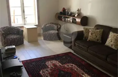Casa à venda com 3 quartos, sendo 3 suítes,  em Jardim Faculdade, Sorocaba, SP