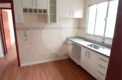 Apartamento à venda com 2 quartos, sendo 1 suíte,  no condomínio Bellini e Martins Vii, Sorocaba - SP