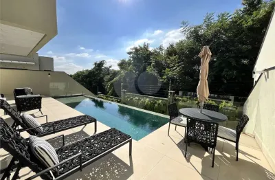 Casa  à venda com 4 quartos, sendo 4 suítes,  no condomínio alphaville nova esplanada 1, votorantim - sp