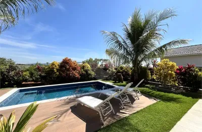 Casa  à venda com 3 quartos, sendo 3 suítes,  no condomínio village ipanema 1, araçoiaba da serra - sp