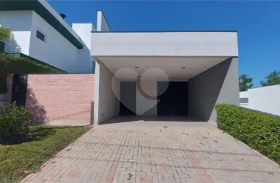 Casa  à venda com 3 quartos, sendo 2 suítes,  no condomínio villa suiça, sorocaba - sp