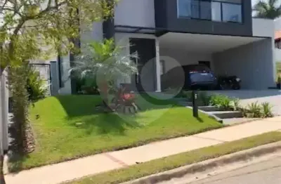 Casa  à venda com 3 quartos, sendo 3 suítes,  no condomínio cyrela esplanada, votorantim - sp