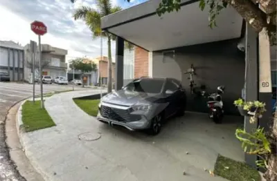 Casa  à venda com 3 quartos, sendo 1 suíte,  no condomínio golden park residence, sorocaba - sp