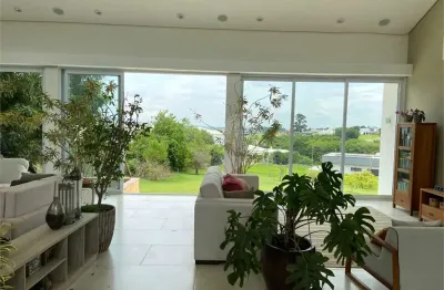 Casa  à venda com 3 quartos, sendo 3 suítes,  no condomínio residencial dacha, sorocaba - sp