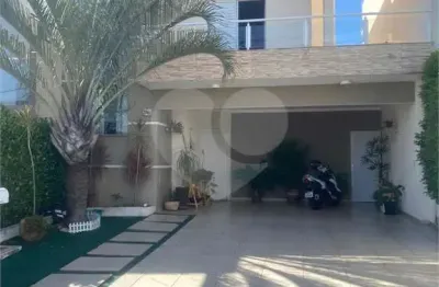 Casa  à venda com 3 quartos, sendo 1 suíte,  no condomínio villagio milano, sorocaba - sp