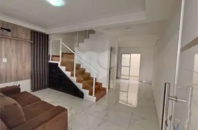 Casa  à venda com 2 quartos, sendo 2 suítes,  no condomínio residencial américo figueiredo, sorocaba - sp
