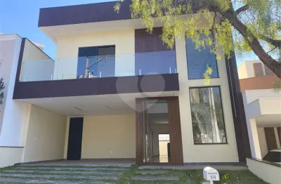 Casa  à venda com 3 quartos, sendo 3 suítes,  no condomínio golden park residence, sorocaba - sp