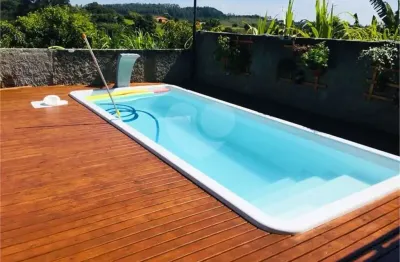 Chácara à venda com 3 quartos, sendo 1 suíte,  em araçoiaba da serra, araçoiaba da serra - sp