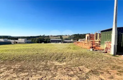 Terreno à venda no condomínio village ipanema 2, araçoiaba da serra - sp