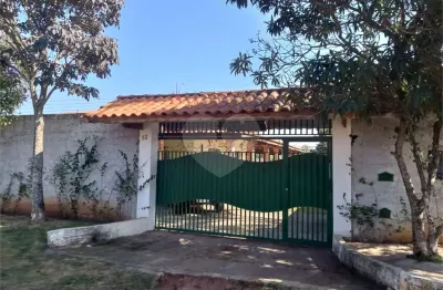 Chácara à venda com 2 quartos, sendo 1 suíte,  em monte bianco, araçoiaba da serra - sp