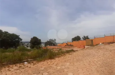 Terreno à venda na Rua João Antônio Ferraz, S/N, Parque Santa Márcia, Votorantim