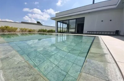 Casa  à venda com 4 quartos, sendo 4 suítes,  no condomínio xapada park ytu, itu - sp